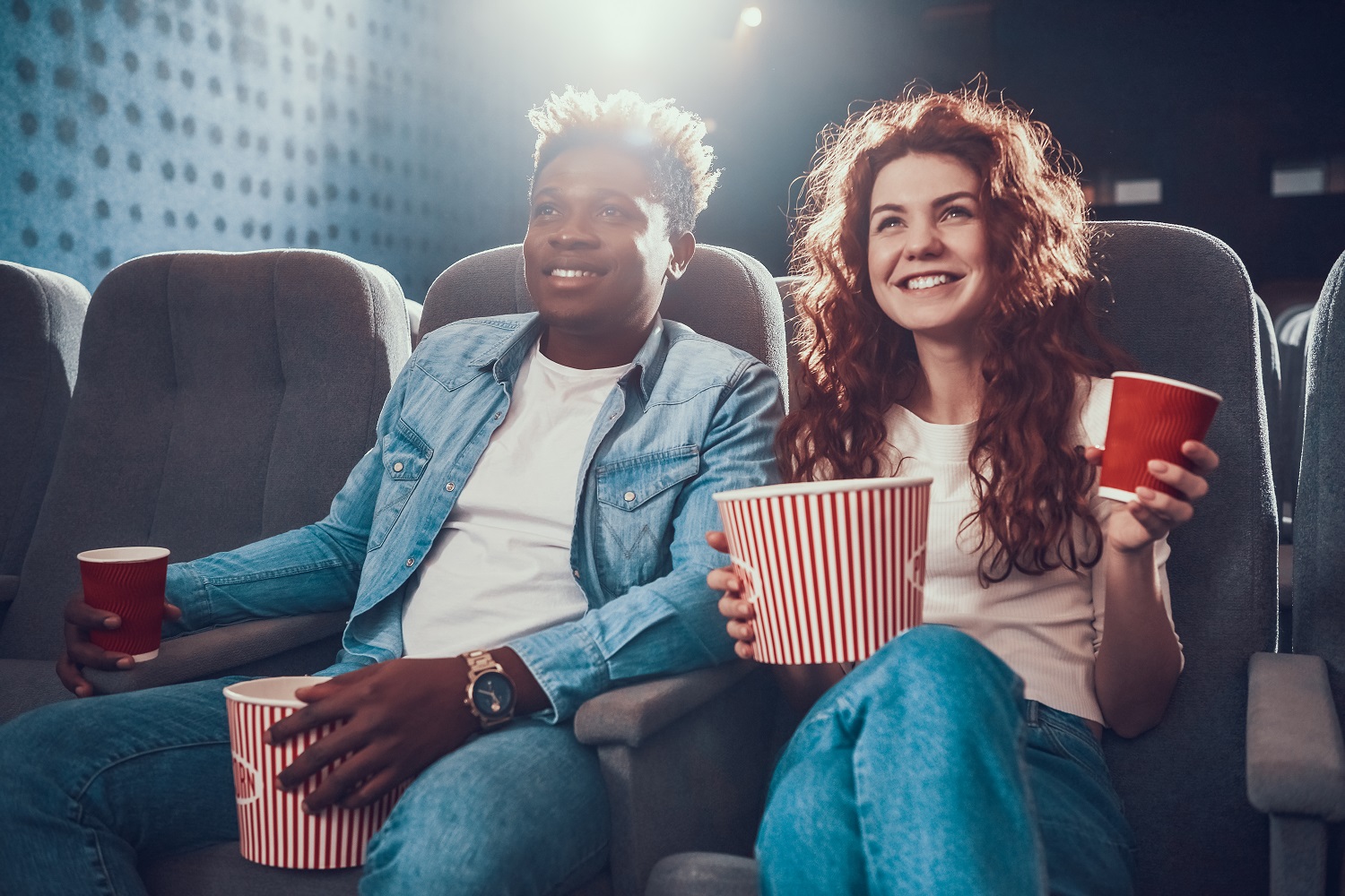 Marketing digital e o cinema casamento promissor